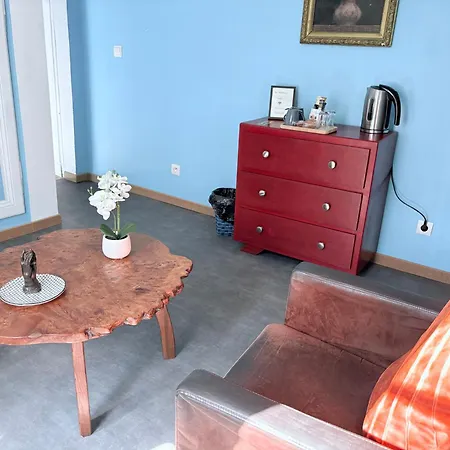 לינה וארוחת בוקר Au Richebourg