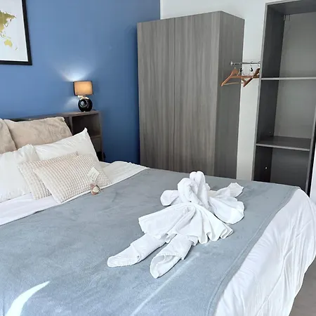 Au Richebourg Oda ve Kahvaltı 3*