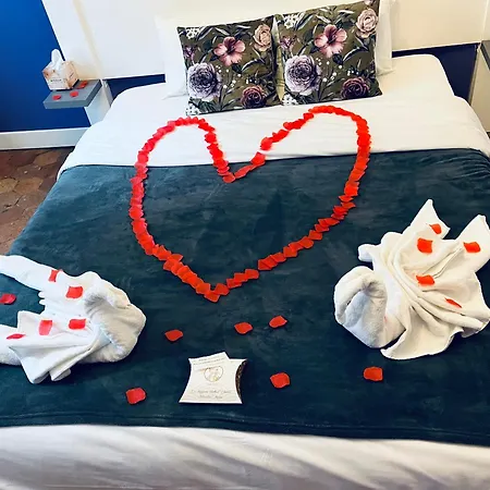 Au Richebourg לינה וארוחת בוקר 4*