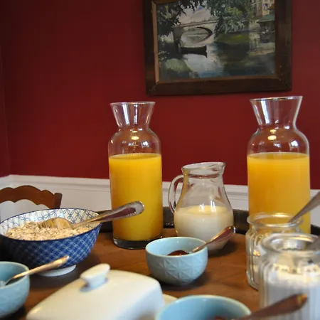 Au Richebourg 4* נוגנט-סור-סיין