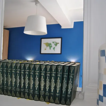 Au Richebourg לינה וארוחת בוקר 4*